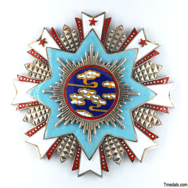 Chinese Republic – Order of Propitious Clouds Breast Star – Full-Size Museum Replica