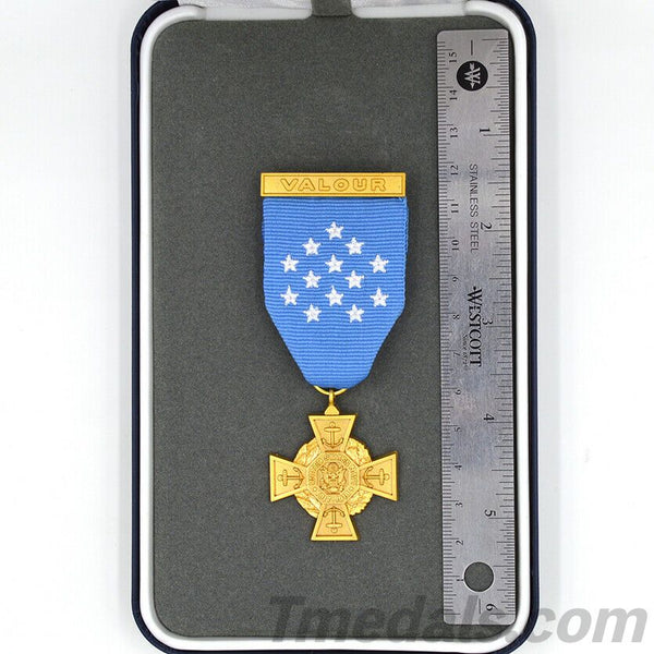 Cased U.S. USA Medal of Honor MOH Tiffany Cross 1919–1942 Navy Orden Medaille