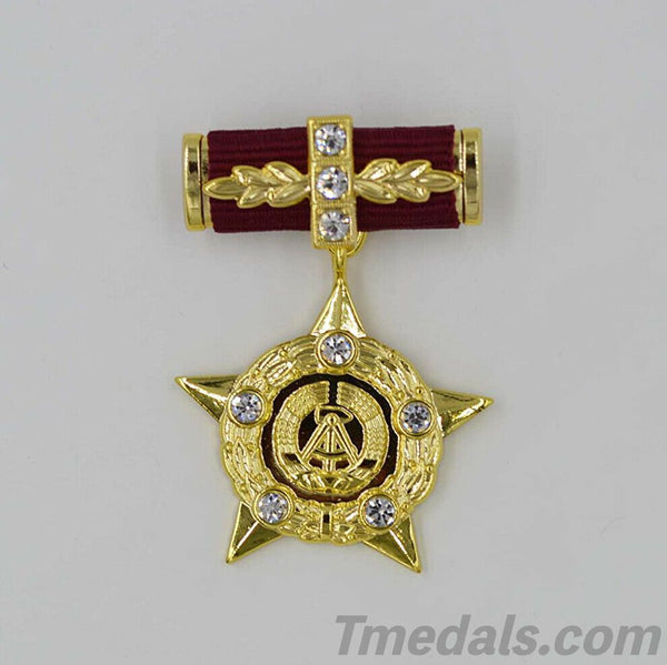 Hero of the GDR East Germany German DDR GDR Medal Order Badge WW12