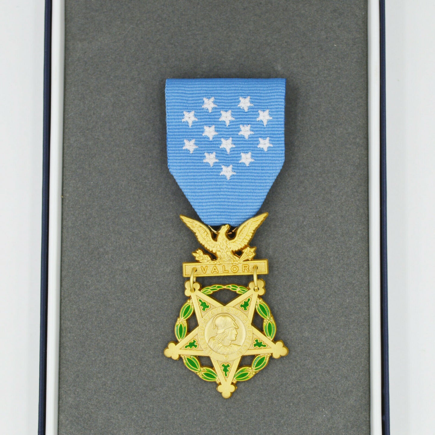 Complete U.S. Medal of Honor Historical Replica Collection – 10 Full-Size Medals with Presentation Case
