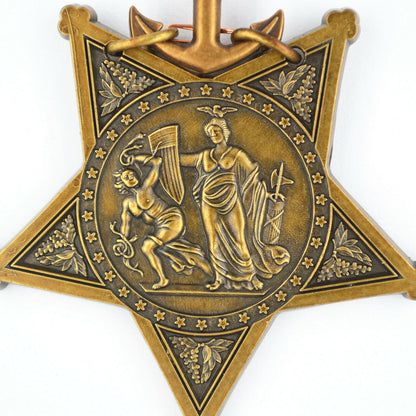 Cased U.S. Navy Medal of Honor MOH WW2 Replica Set with Ribbon Bar