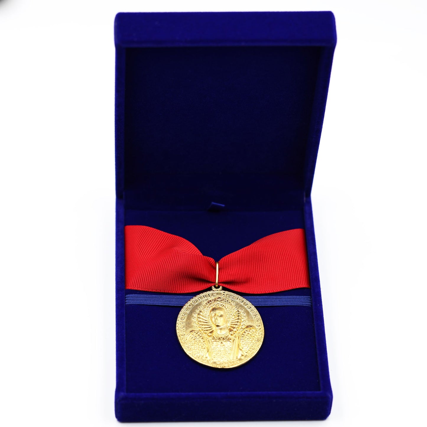 Queen Elizabeth I Armada Medal Replica – Solid Copper with Red Ribbon Blue Case