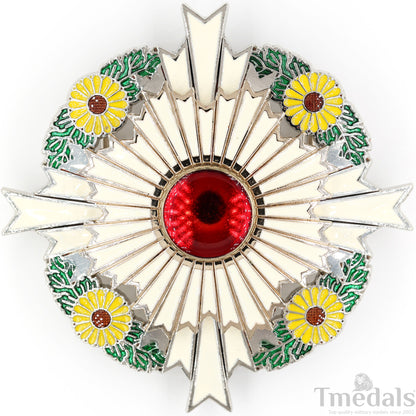 Japan highest order "the Supreme Order of the Chrysanthemum" Grand Cordon Medal Replica