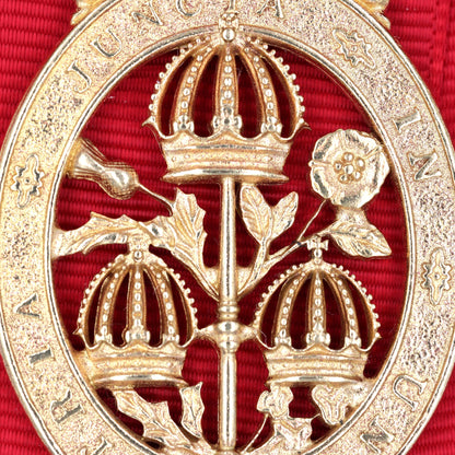 UK Dame Commander of the Order of the Bath Ladies Bow Badge Decoration Replica