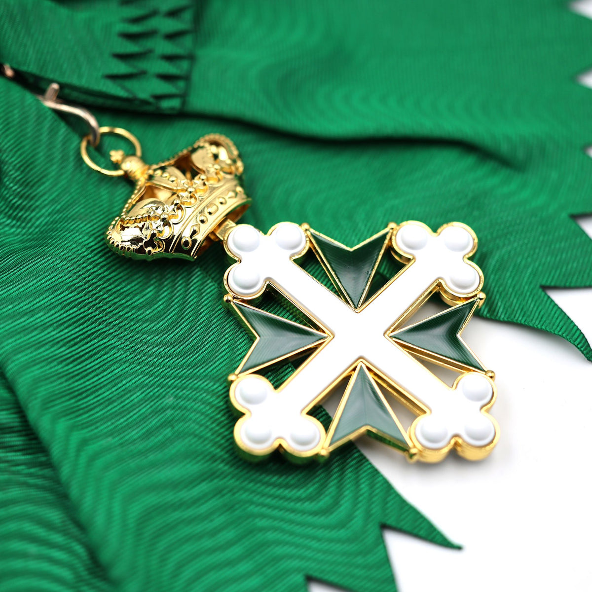 Order of Saints Maurice & Lazarus Grand Cross Sash, Badge & Breast Star