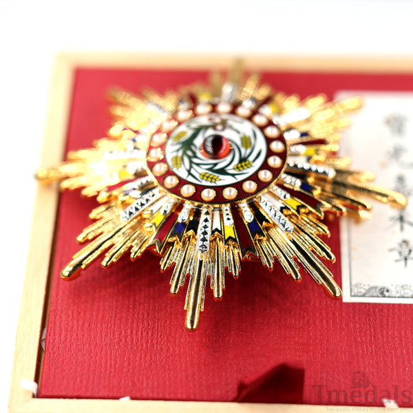 China Medal Order of the Precious Brilliant Golden Grain 2class grade breast star repro replica copy