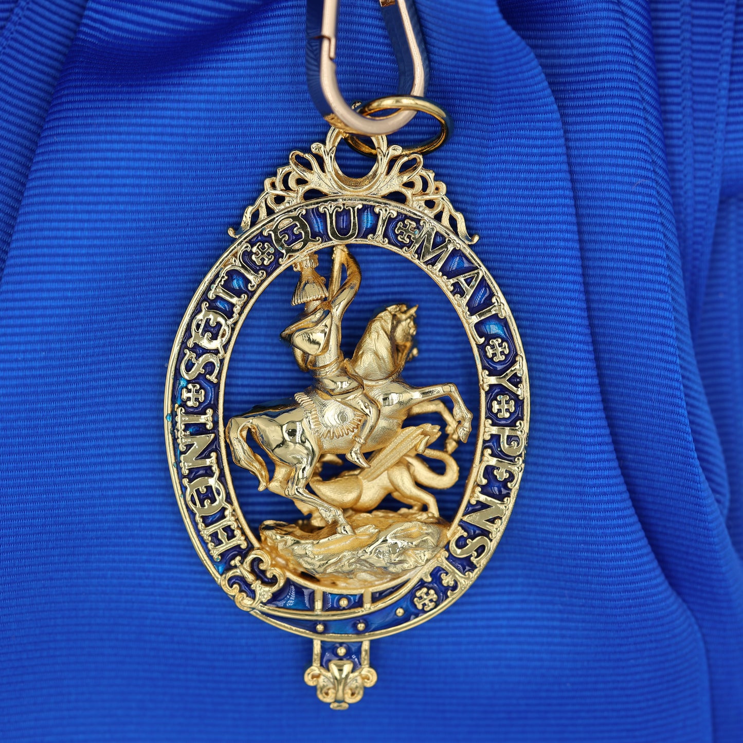 UK the British Order of the Garter Sash+ Badge Medal Brass