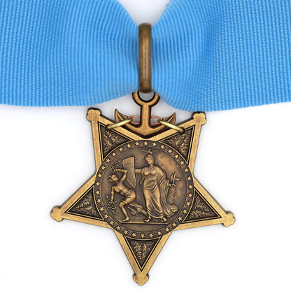 Cased U.S. Medal of Honor – Navy 1913–1919 – Full-Size Museum Replica