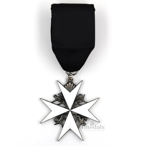 Order of St John Medal officer class Badge Maltese Cross silver Replica