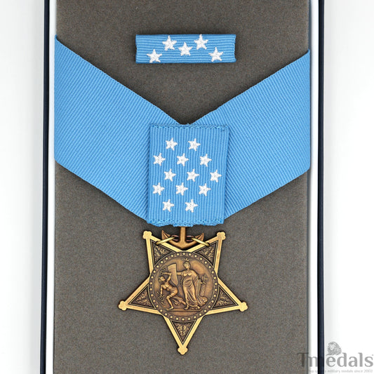 CASED U.S. USA Medal of Honor Navy 1942-1963 MOH Ribbon Bar Congressional Replica Reproduction Order Badge WW12 COPY Repro