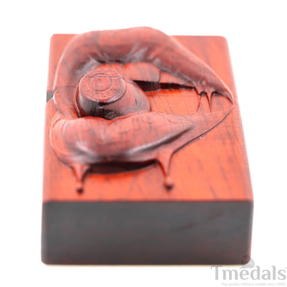 Sexy Lips Carved Wooden Lighter Case – Fits Standard Insert – No Insert