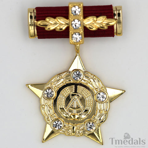 Hero of the GDR East Germany German DDR GDR Medal Order Badge WW12 Replica