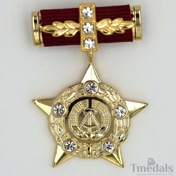Hero of the GDR East Germany German DDR GDR Medal Order Badge WW12 Replica