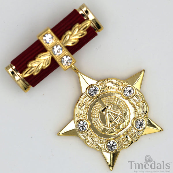 Hero of the GDR East Germany German DDR GDR Medal Order Badge WW12 Replica