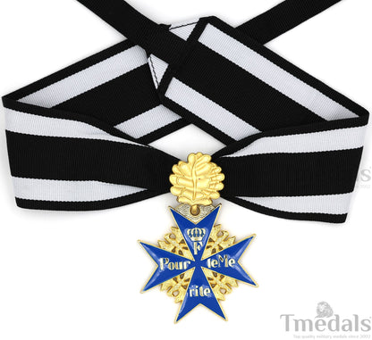 Prussian MWWI German Pour le Mérite Blue Max Medal with Oak Leaves – Replica Versionedal Replica WW1