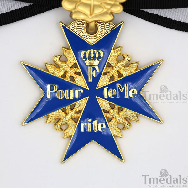 Pour le Mérite Blue Max Neck Badge with Ribbon – Prussian MWWI German Pour le Mérite Blue Max Medal with Oak Leaves – Replica Versionedal Replica WW1 (Copy)