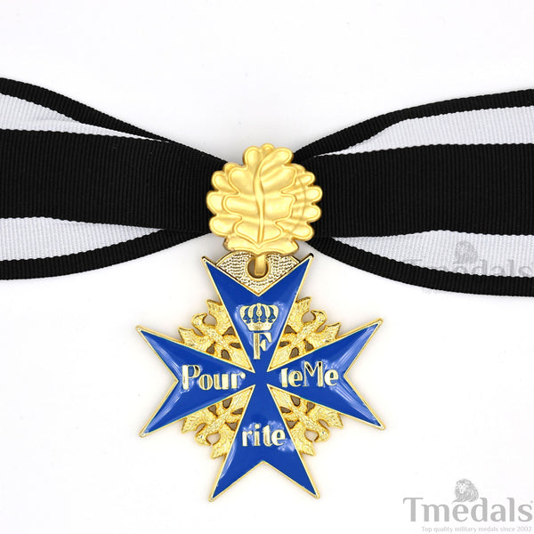 Pour le Mérite Blue Max Neck Badge with Ribbon – Prussian MWWI German Pour le Mérite Blue Max Medal with Oak Leaves – Replica Versionedal Replica WW1 (Copy)