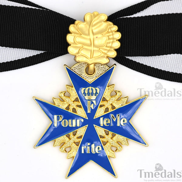 Pour le Mérite Blue Max Neck Badge with Ribbon – Prussian MWWI German Pour le Mérite Blue Max Medal with Oak Leaves – Replica Versionedal Replica WW1 (Copy)