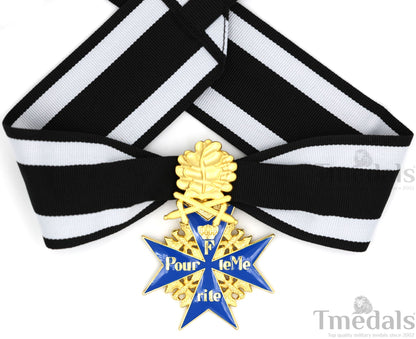Prussian MWWI German Pour le Mérite Blue Max Medal with Oak Leaves – Replica Versionedal Replica WW1
