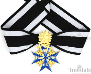 Pour le Mérite Blue Max Neck Badge with Ribbon – Prussian MWWI German Pour le Mérite Blue Max Medal with Oak Leaves – Replica Versionedal Replica WW1 (Copy) (Copy)