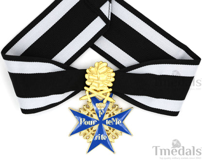 Prussian MWWI German Pour le Mérite Blue Max Medal with Oak Leaves – Replica Versionedal Replica WW1