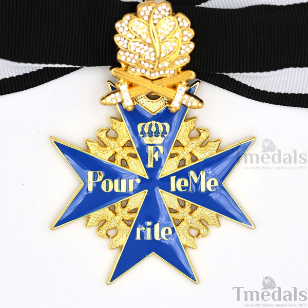 Pre-WWII German Pour le Mérite with Swords & Diamonds – Replica
