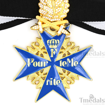 Pre-WWII German Pour le Mérite with Swords & Diamonds – Replica