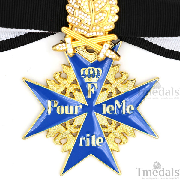 Pre-WWII German Pour le Mérite with Swords & Diamonds – Replica
