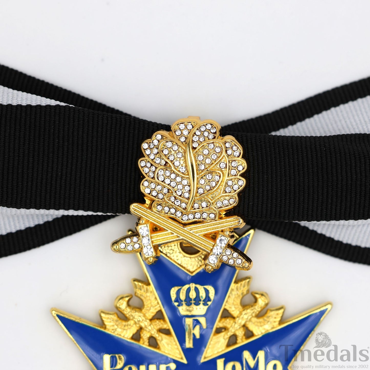 Pre-WWII German Pour le Mérite with Swords & Diamonds – Replica