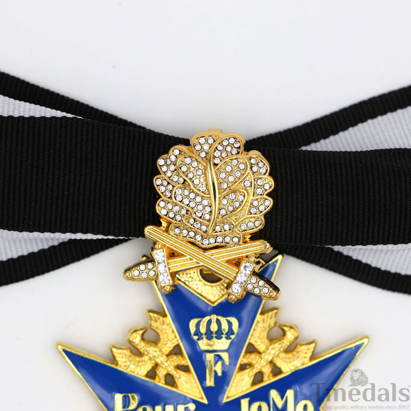 Pre-WWII German Pour le Mérite with Swords & Diamonds – Replica