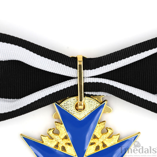 Pre-WWII German Pour le Mérite with Swords & Diamonds – Replica