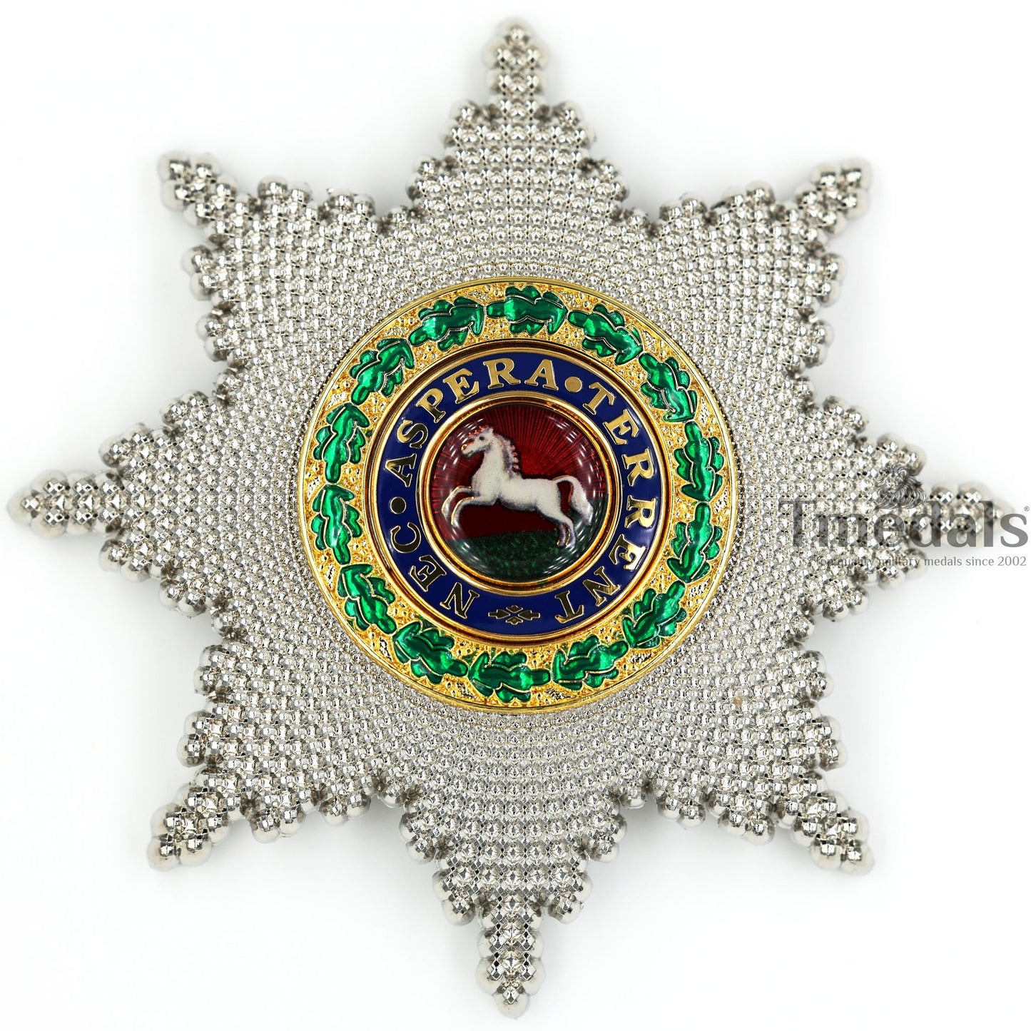 Royal Guelphic Order Breast Star Replica – Enamel Medal with Pin Replica