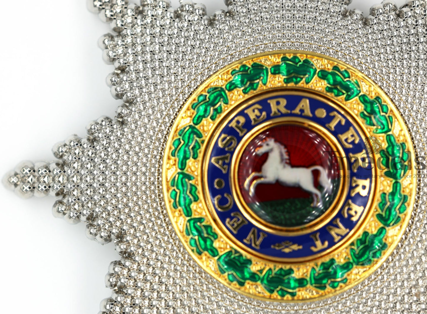 Royal Guelphic Order Breast Star Replica – Enamel Medal with Pin Replica