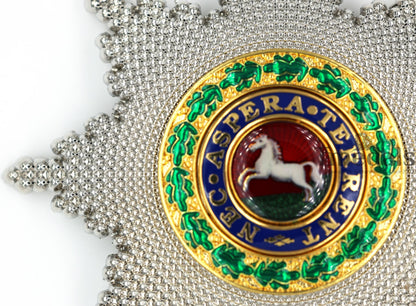 Royal Guelphic Order Breast Star Replica – Enamel Medal with Pin Replica