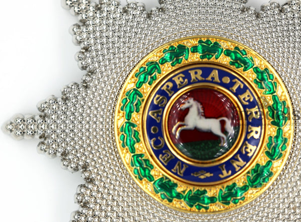 Royal Guelphic Order Breast Star Replica – Enamel Medal with Pin rare
