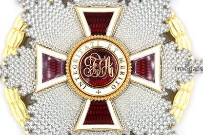 Austrian Imperial Order of Leopold Breast Star with war decoration Replica