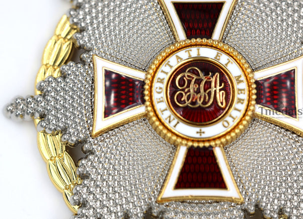 Austrian Imperial Order of Leopold Breast Star with war decoration Replica