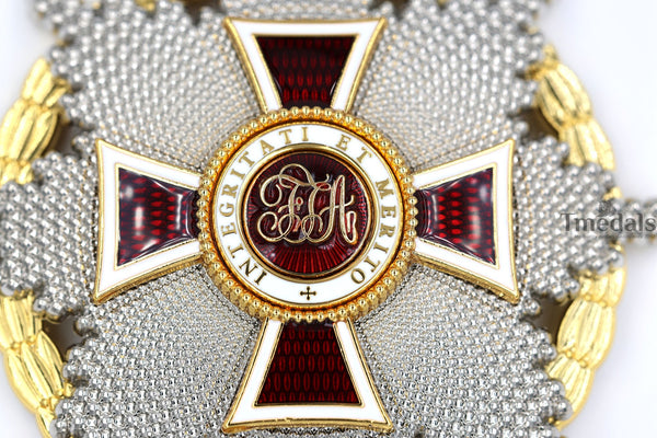 Austrian Imperial Order of Leopold Breast Star with war decoration Replica
