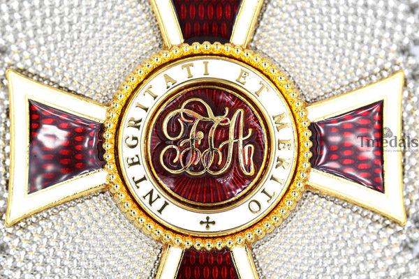 Austrian Imperial Order of Leopold Breast Star Replica Medal Badge– Enamel Finish