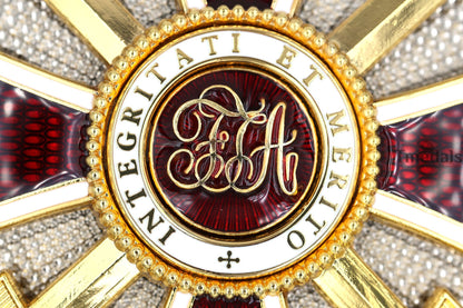 Austrian Imperial Order of Leopold – Grand Cross Breast Star with War Decoration Swords – Full-Size Museum Replica