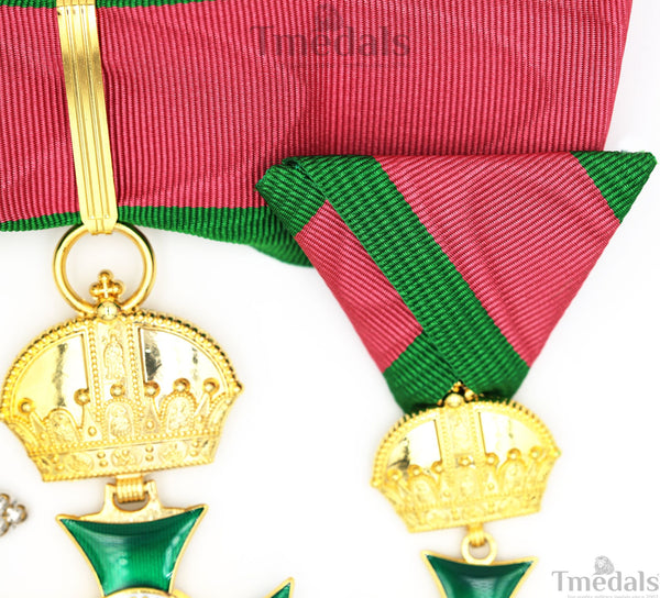 Royal Hungarian Order of Saint Stephen Medal Set – 3-Piece Replica