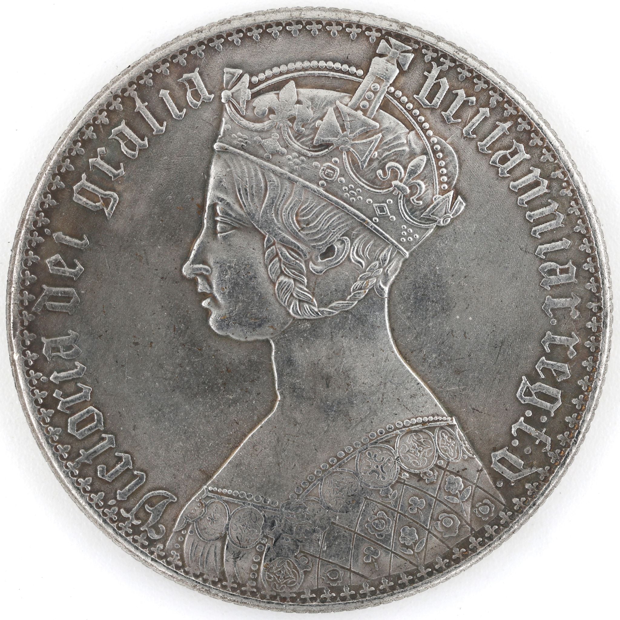 Queen Victoria Gothic Crown Souvenir Replica Token Medal – British Collectible