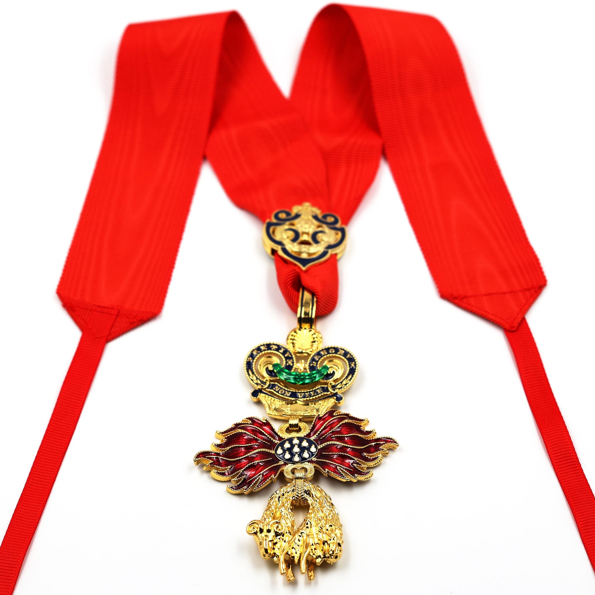 Austria – Order of the Golden Fleece (Type 4, 1925–1935) – Full-Size Museum Replica with Neck Ribbon