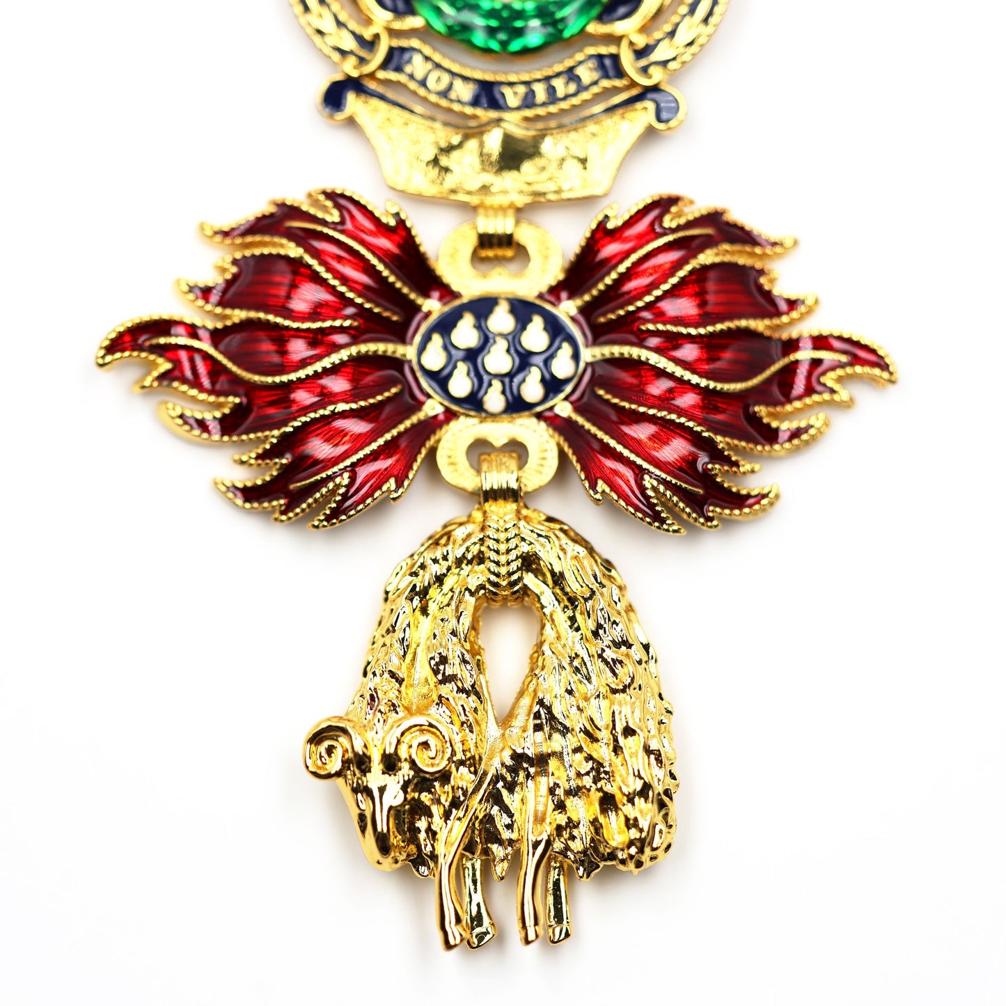 Austria – Order of the Golden Fleece (Type 4, 1925–1935) – Full-Size Museum Replica with Neck Ribbon