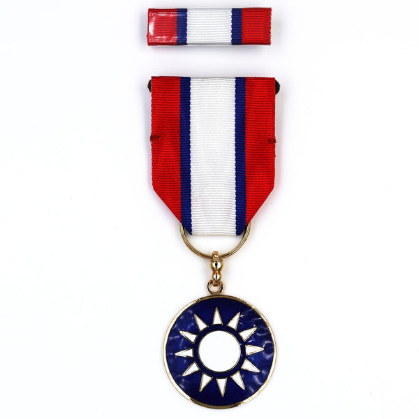 Republic of China “Blue Sky, White Sun” Medal & Ribbon Bar – Early Type Replica