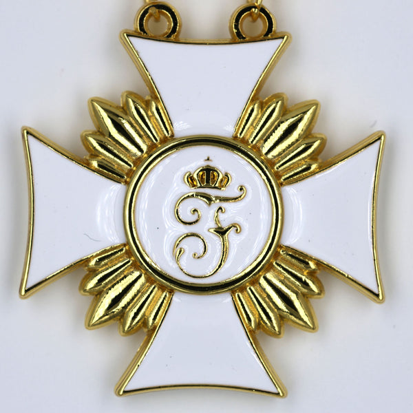 WW1 German Friedrich Order with Swords 1st Class (Württemberg) with ribbon