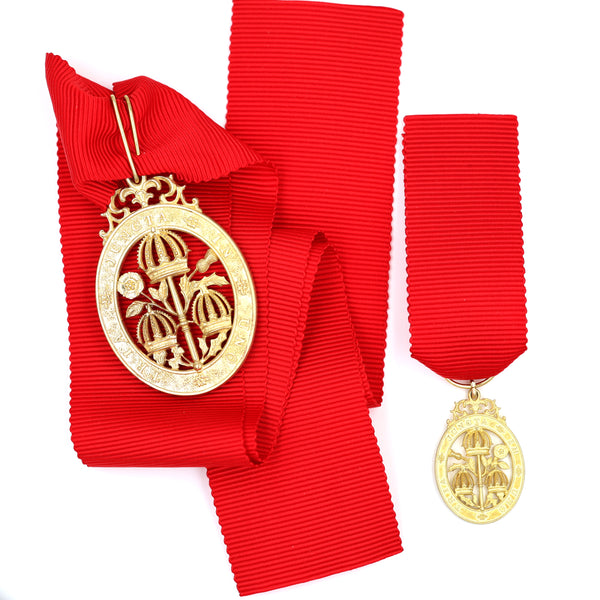 UK The Most Honourable Order of the Bath Civil Division Neck Ribbon Set Replica + Mini Medal