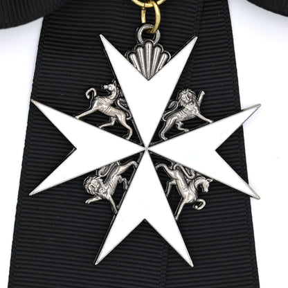 UK British Order of St John Commander CStJ Grade III Ladies Bow Badge Replica