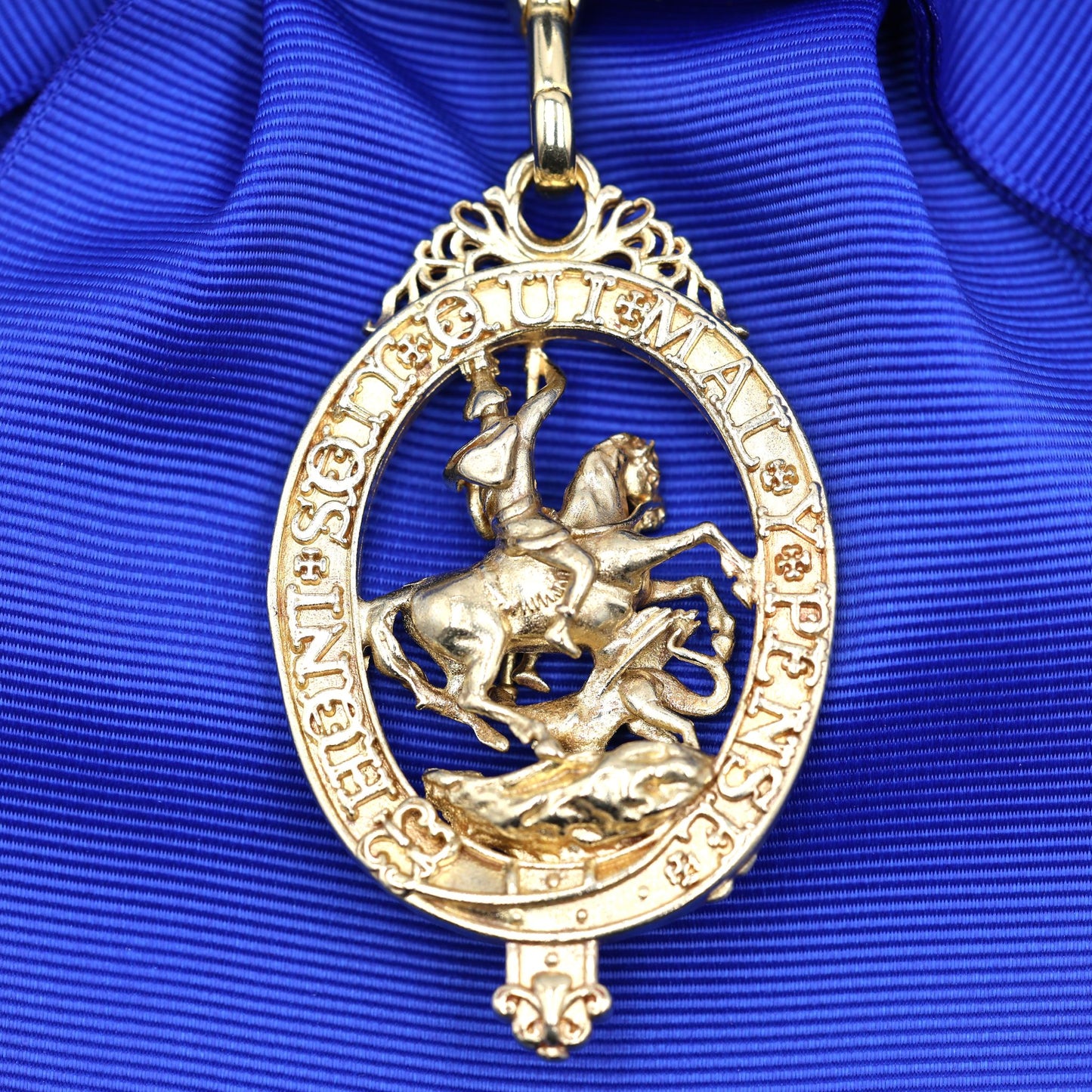 UK the British Order of the Garter Star, Sash+ Badge full set Medal Replica copy reproduction