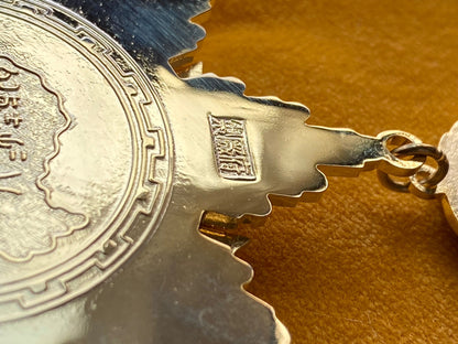 Republic of China Order of Victory Against Japanese Aggression WWII – Full-Size Museum Replica with Case